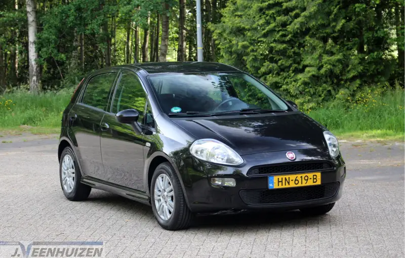 Fiat Punto Evo 1.3 M-Jet Street 2015 leasen bij DreamLease: foto 1