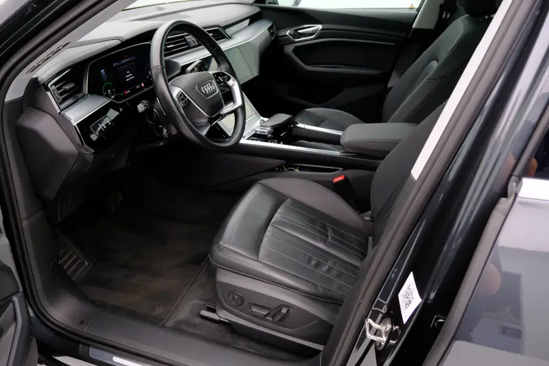 Audi e-tron Sportback 55 quattro Business Ed. Plus 95 kWh Aut. Pano|Leder|Adapt.cruise|LMV|PDC|Cam 2021 leasen bij DreamLease: foto 2