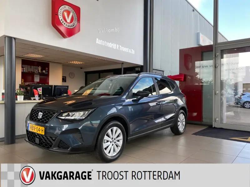 SEAT Arona 1.0 EcoTSI Style Automaat, Lage Kilometerstand,Apple Carplay Android/Auto,Virtual cockpit,Spraakbediening,Parkeersensoren,Lane assist,Airco,Cruisecontrol,Nieuwstaat 2024 leasen bij DreamLease: foto 1