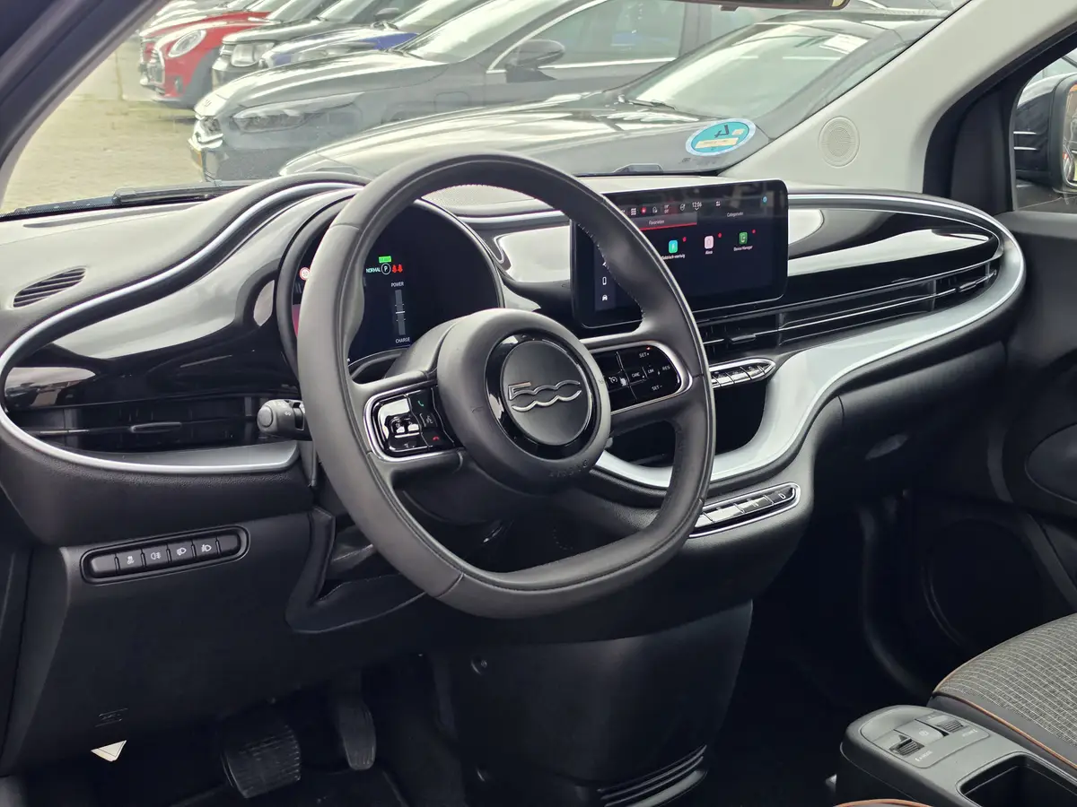 Fiat 500C Icon 42 kWh: foto 2