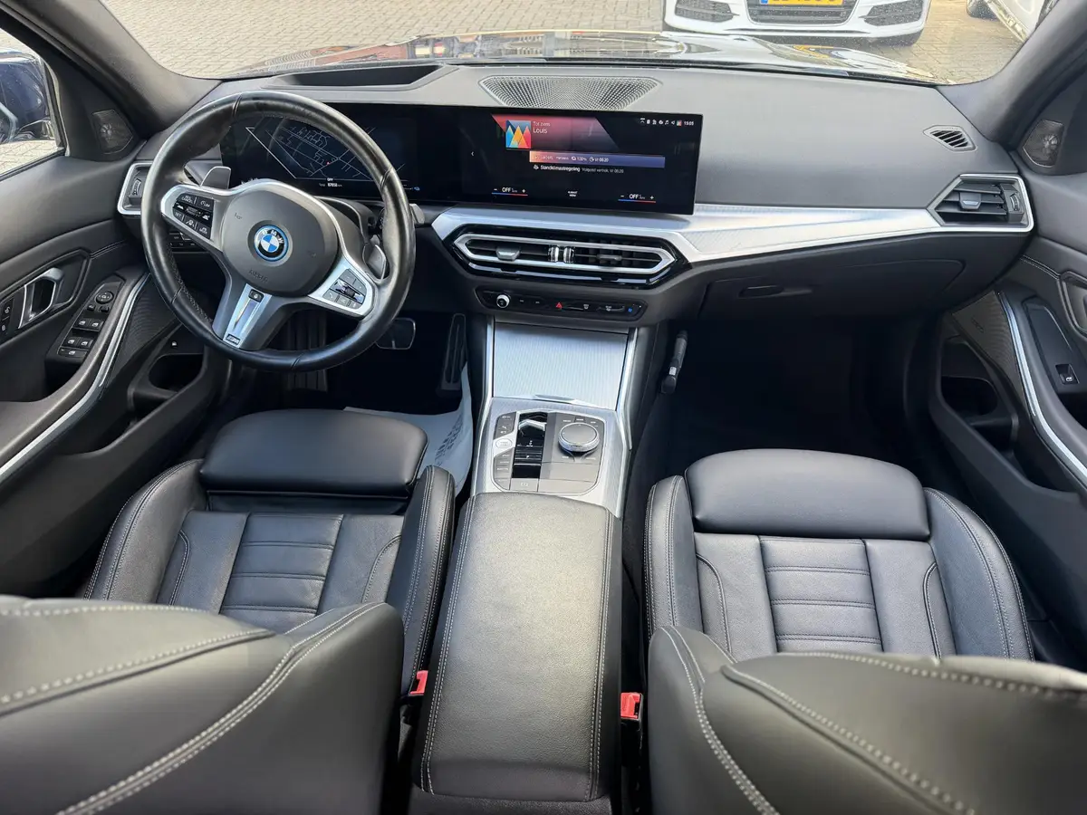 BMW 3 Serie 320e M-Sport: foto 2