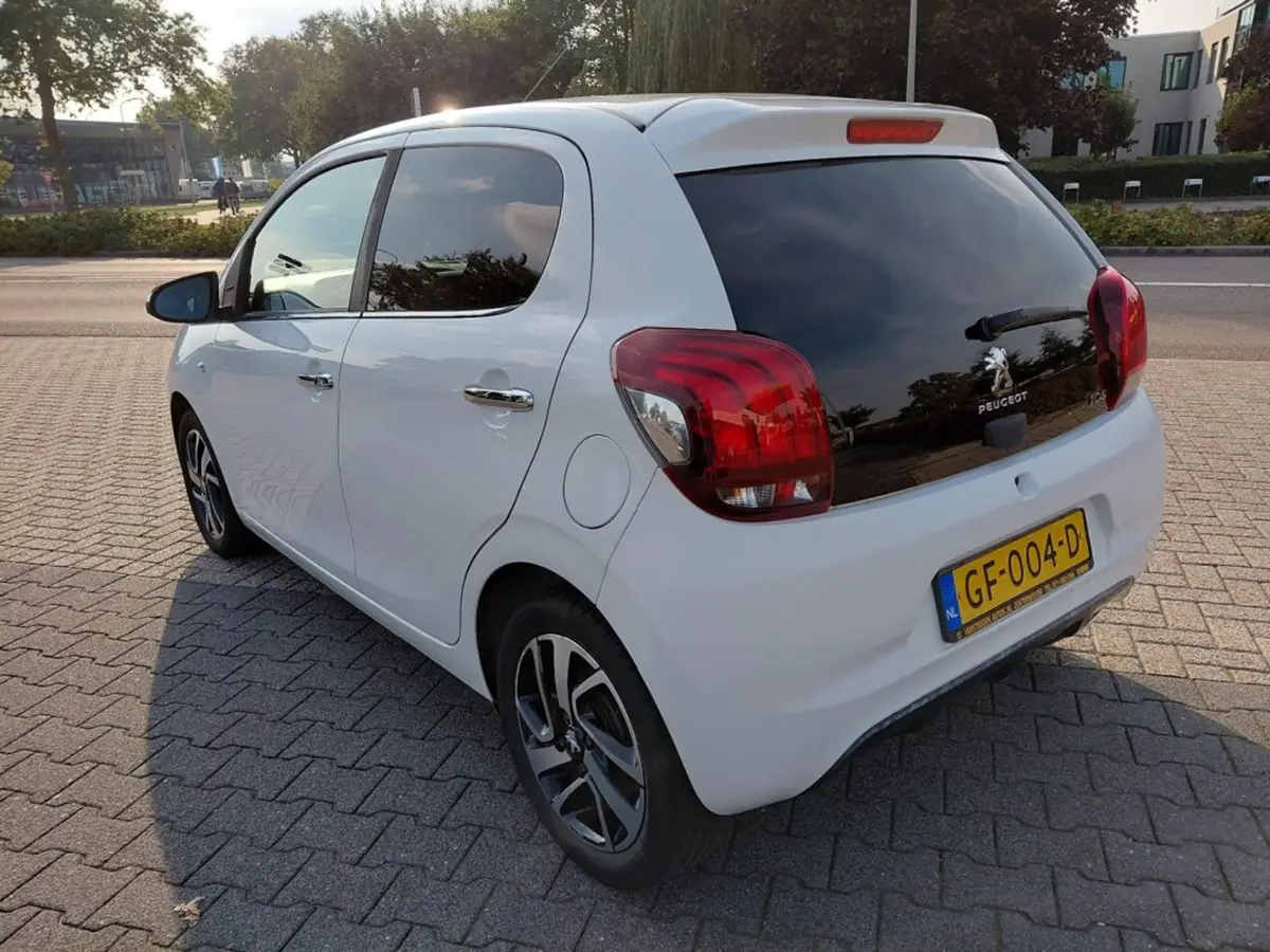 Peugeot 108 KEYLESS CAMERA CRUISE ECC: foto 2