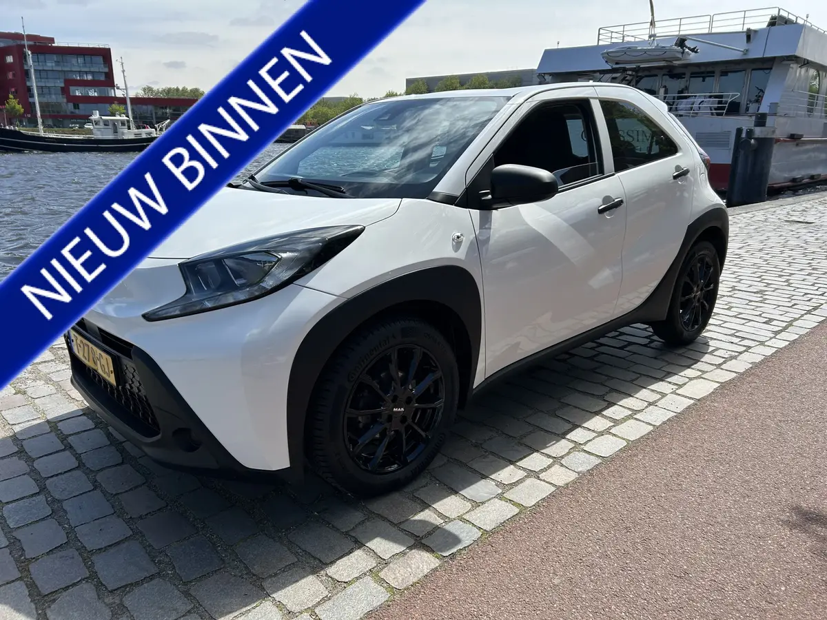 Toyota Aygo X 1.0 VVT-i MT: foto 1