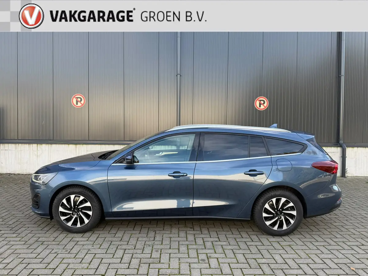 Ford Focus Wagon 1.0 EcoBoost Hybrid Titanium X / clima / camera / ad.cruise / navi / winterpakket !: foto 2