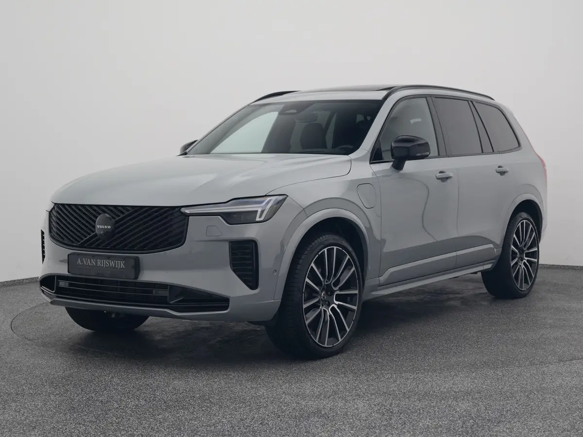 Volvo XC90: foto 1