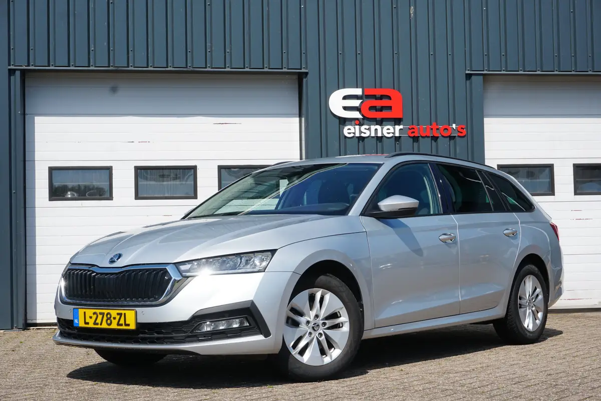 Škoda Octavia Combi 1.0 TSI Business Edition: foto 1