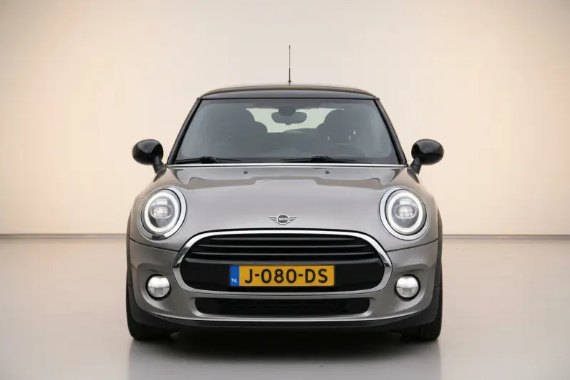MINI 3-Deurs 1.5 Cooper Chili DEALER OND. NL-AUTO NAP LED! 2020 leasen bij DreamLease: foto 2