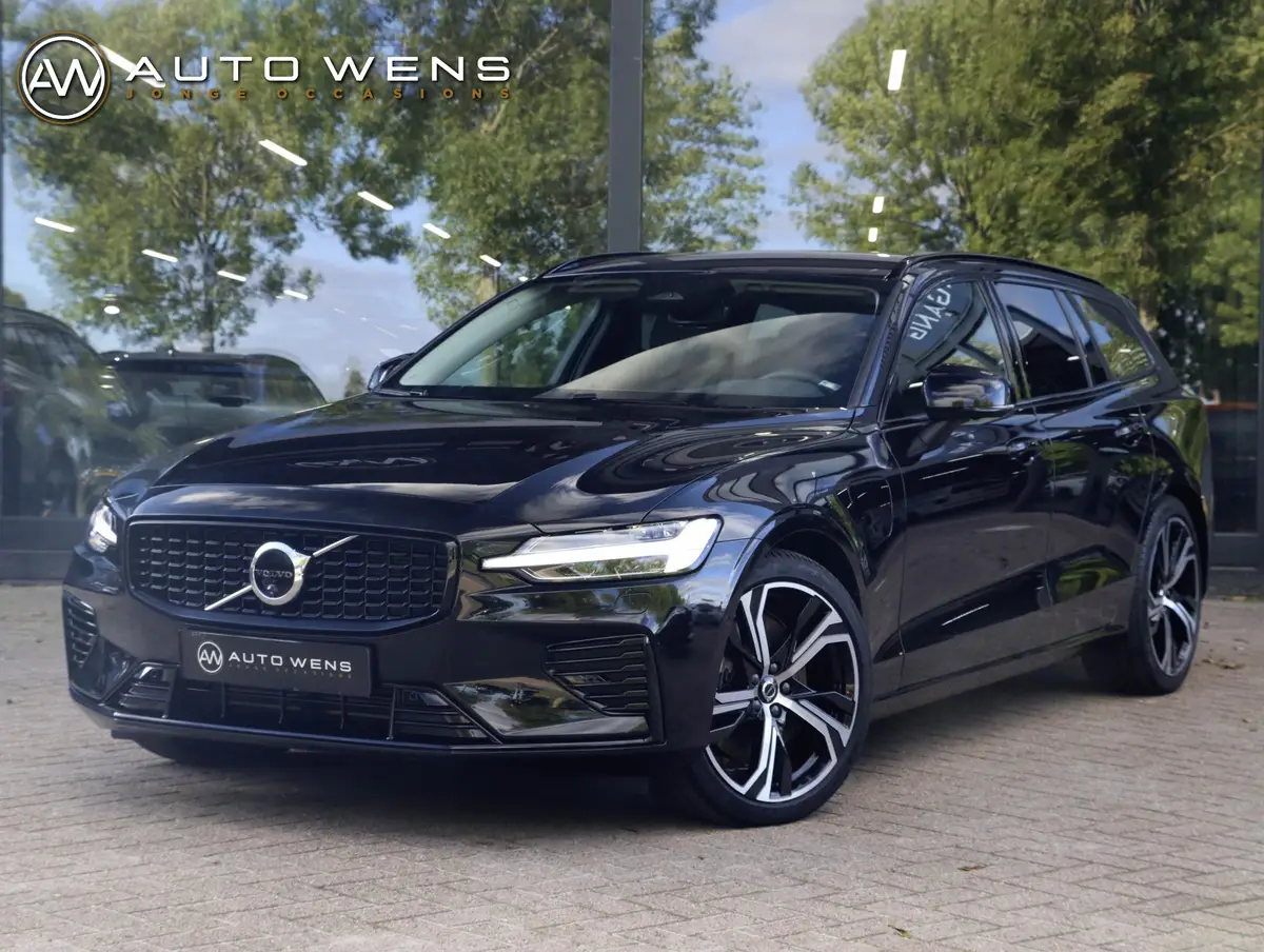 Volvo V60 T6 PHEV 350PK AWD Plus Dark: foto 1