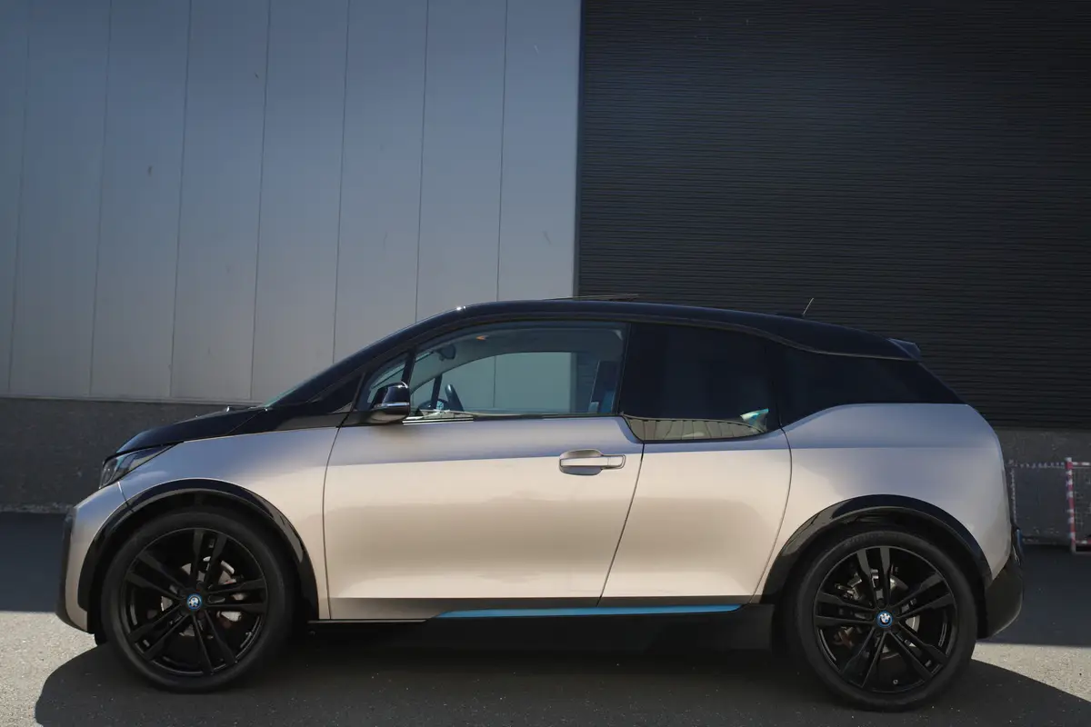 BMW i3 Executive 120Ah 42 kWh*Kaschmir silver*Sunroof/Carplay/W-pomp/20"Jetblack: foto 38