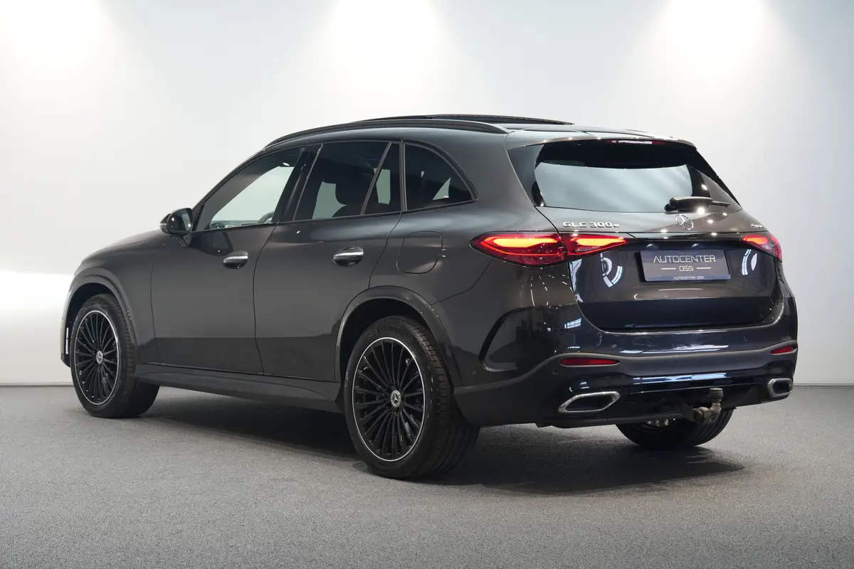 Mercedes-Benz GLC 300e 4MATIC AMG Premium+: foto 2