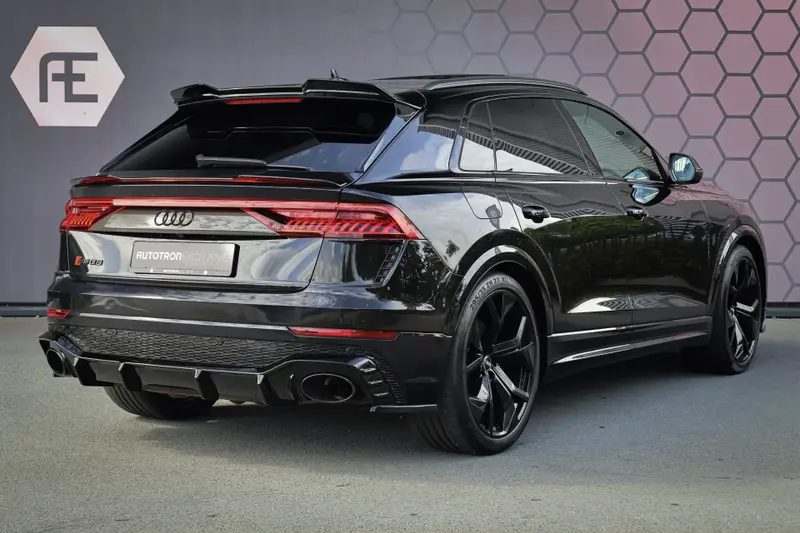 Audi RSQ8 4.0 TFSI RS Q8 quattro | CARBON IN & EXTERIEUR | ADAPTIVE CRUISE | TREKHAAK | MASSAGE | STOELVEWARMING & VERKOELING | CAMERA | HEAD UP | B&O | 2020 leasen bij DreamLease: foto 2