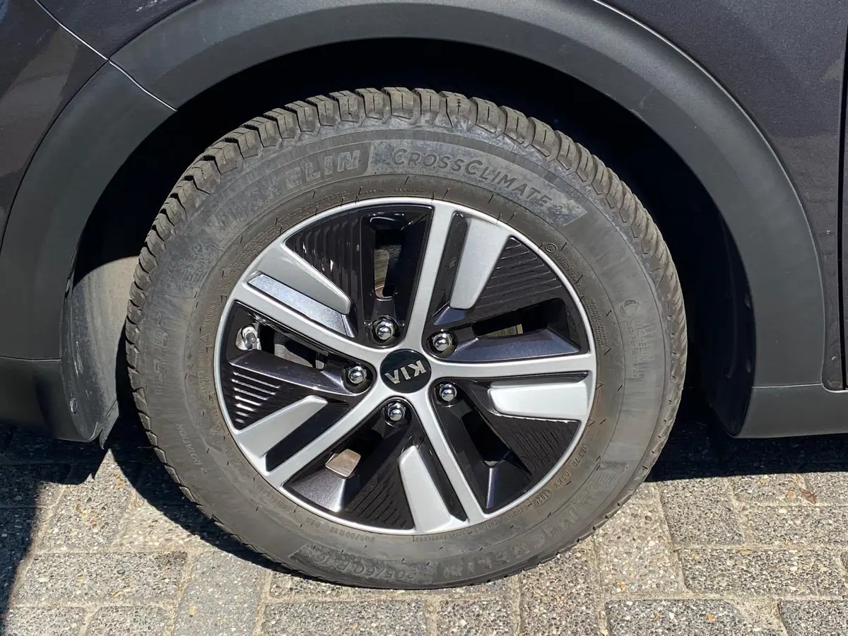 Kia Niro 1.6 GDi Hybrid ExecutiveLine: foto 36