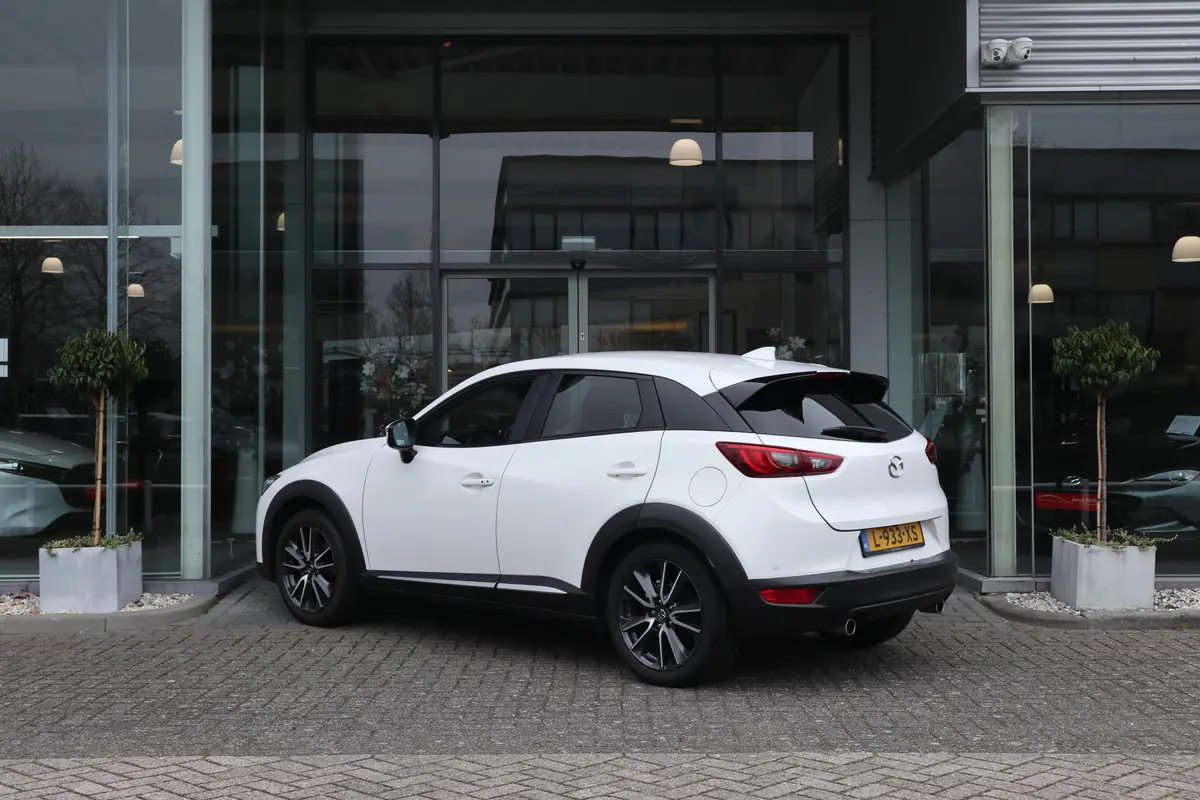 Mazda CX-3 2.0 SkyActiv-G 120 SkyLease GT: foto 2