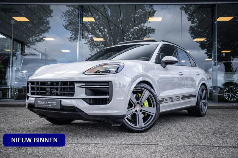 Porsche Cayenne 3.0 S E-Hybrid (519pk) ** Panodak ** Sport Design ** InnoDrive ** Trekhaak ** HUD 2025 leasen bij DreamLease: foto 1