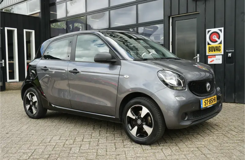 smart Forfour 1.0 Business Solution 2018 leasen bij DreamLease: foto 1