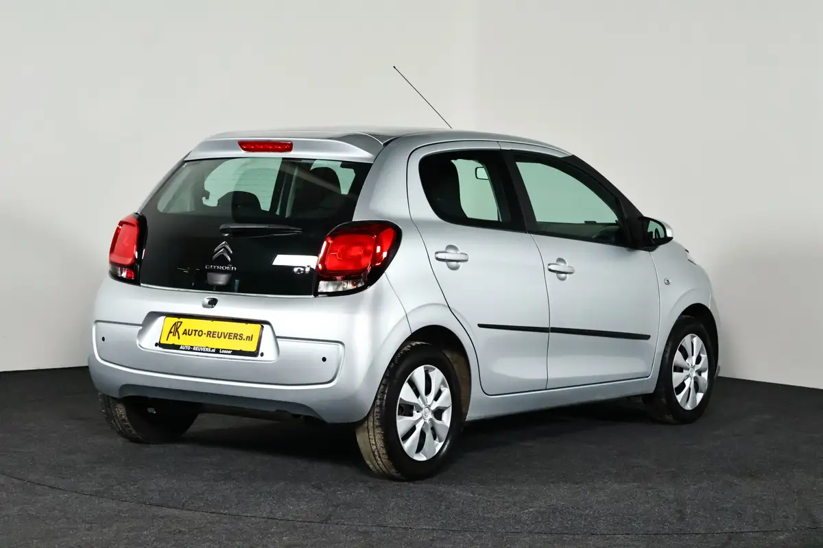 Citroën C1 1.2 PureTech Shine: foto 2