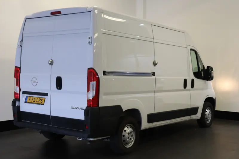 Opel Movano 2.2D L2H2 120PK EURO 6 2022 leasen bij DreamLease: foto 2