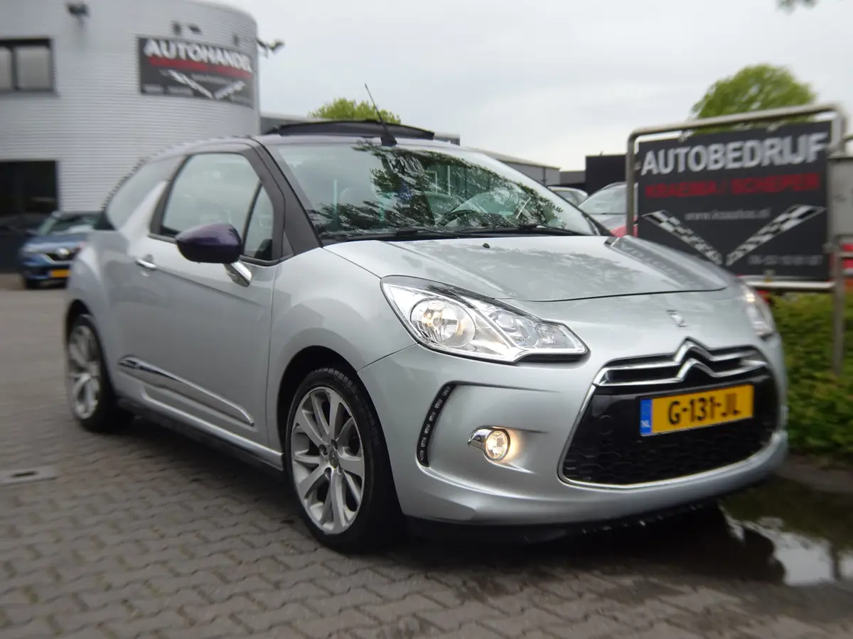 Citroën DS3 Cabrio 1.6 VTi So Chic: foto 1
