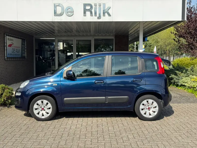 Fiat Panda 0.9 TwinAir Lounge | Airco, Bluetooth Telefoon, El. Ramen | Dealeronderhouden | NAP | 2017 leasen bij DreamLease: foto 2