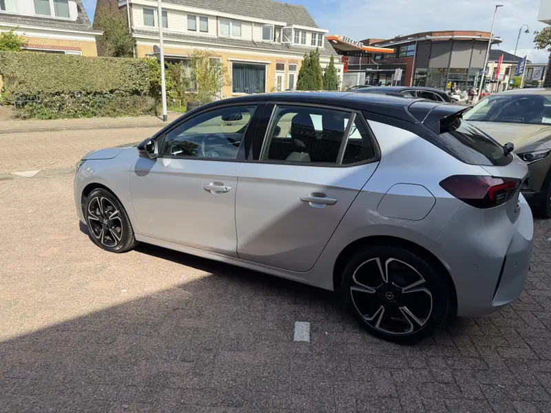 Opel Corsa 1.2 GS 2024 leasen bij DreamLease: foto 2