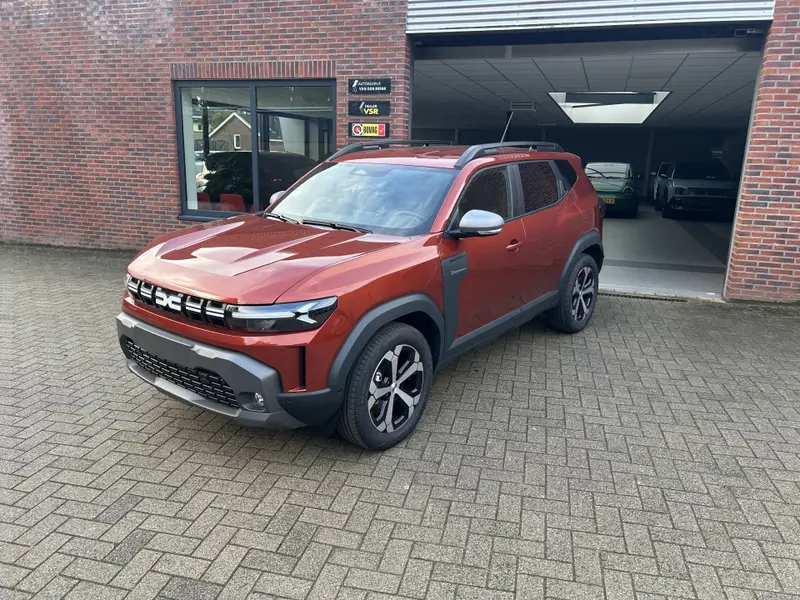 Dacia Duster 1.2 Eco-G 120 extreme 2026 leasen bij DreamLease: foto 1