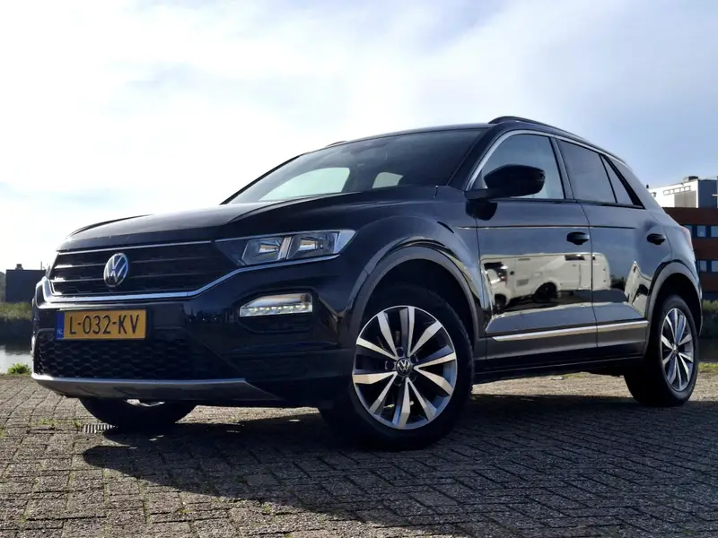 Volkswagen T-Roc 1.0 TSI Style Business 2020 leasen bij DreamLease: foto 2