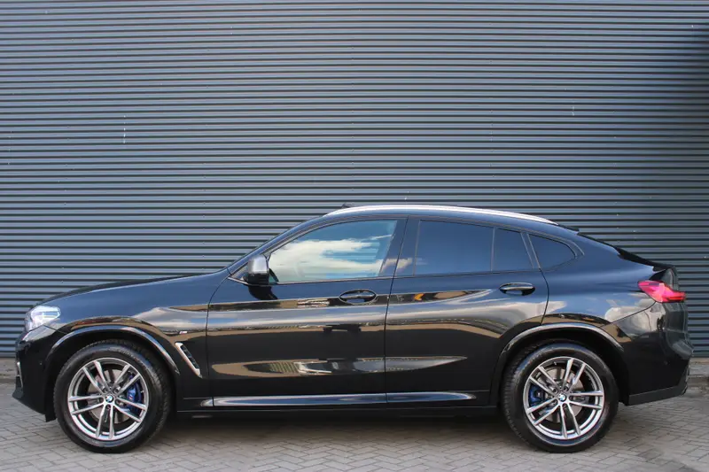 BMW X4 M40i High Executive Panoramadak Head-Up Leer Camera 2019 leasen bij DreamLease: foto 2