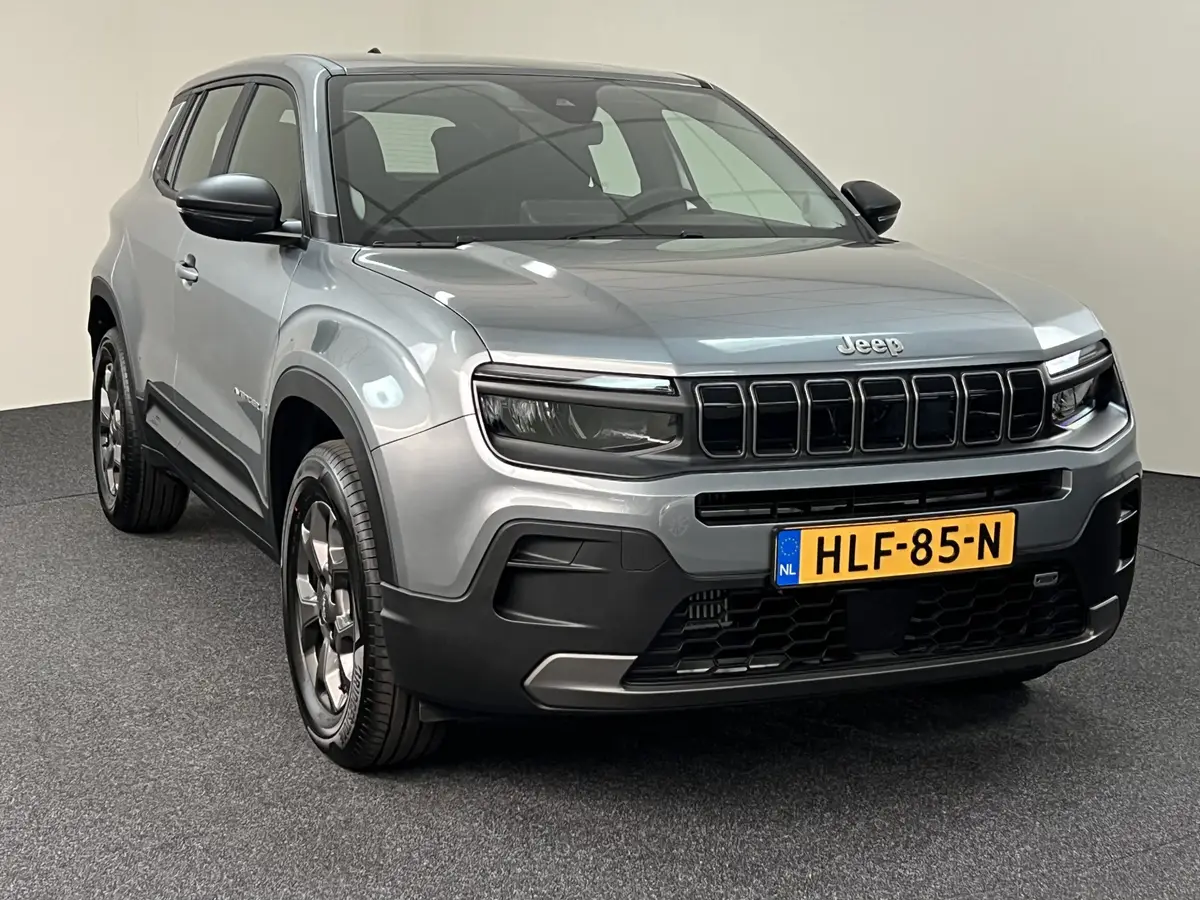 Jeep Avenger 1.2 e-Hybrid Longitude automaat 100 PK: foto 2