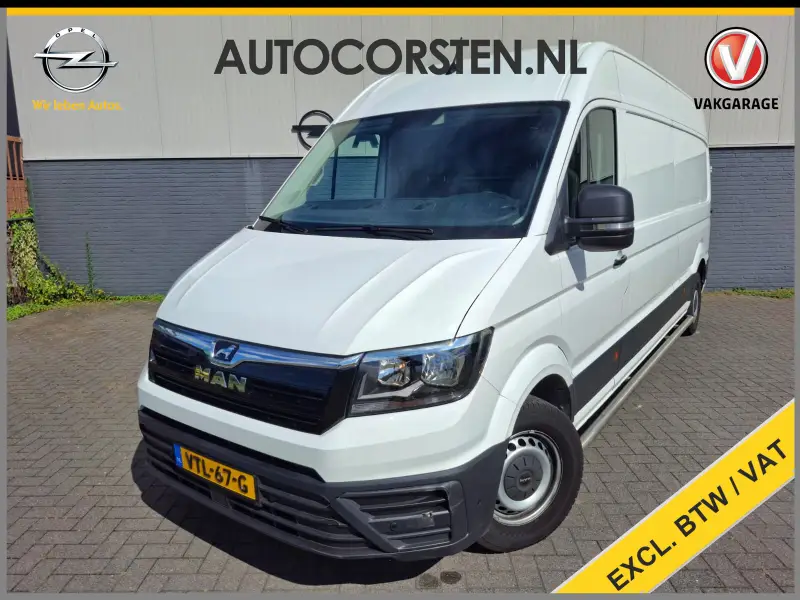 Volkswagen Crafter 35 2.0D L4H3 Extra Lang+Hoog Camera Comfort Stoel Airco Apple Carplay Android Auto Cruise Control Sidebars Navi* Pdc 2023 leasen bij DreamLease: foto 1
