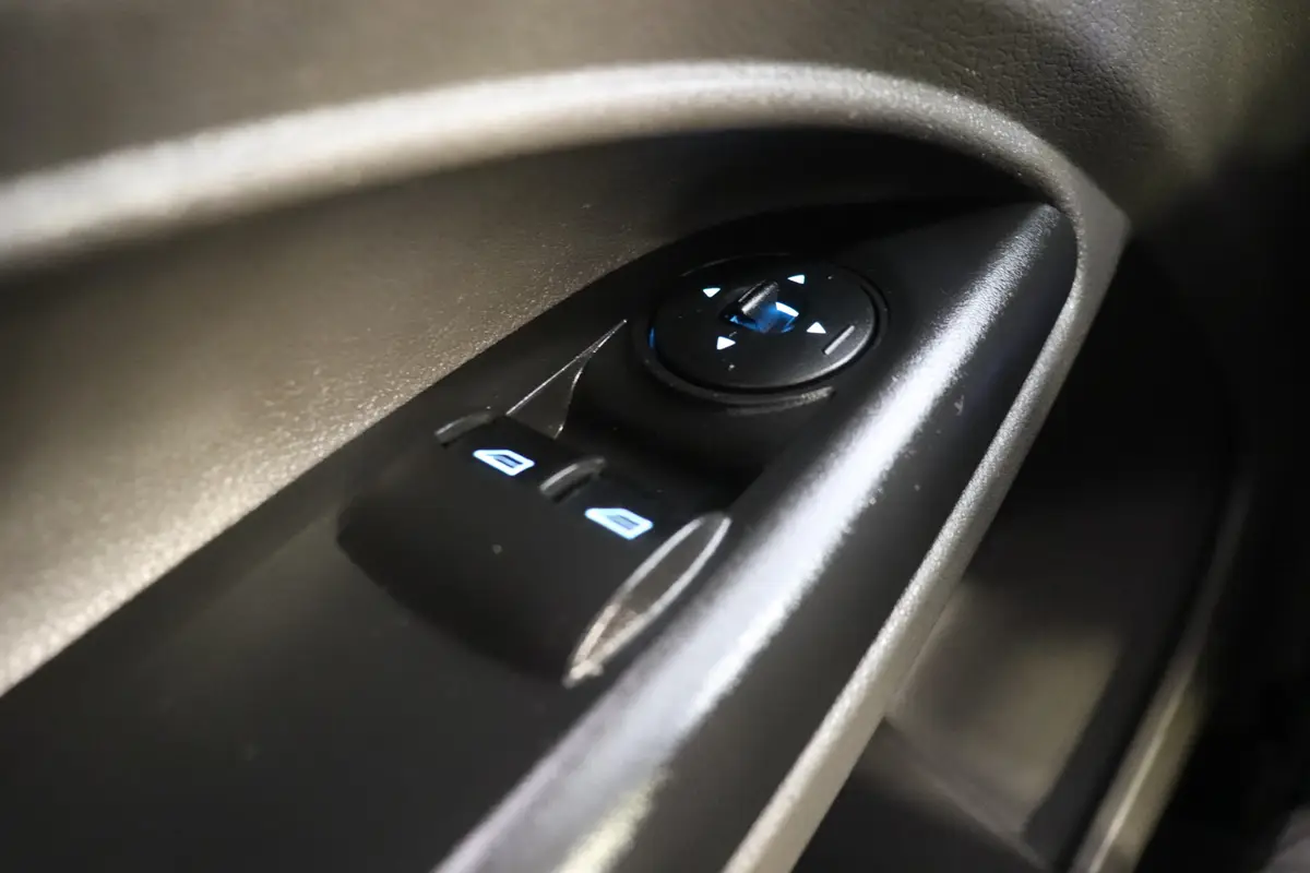 Ford Transit Connect 1.5 EcoBlue 100PK L2 EURO 6: foto 16