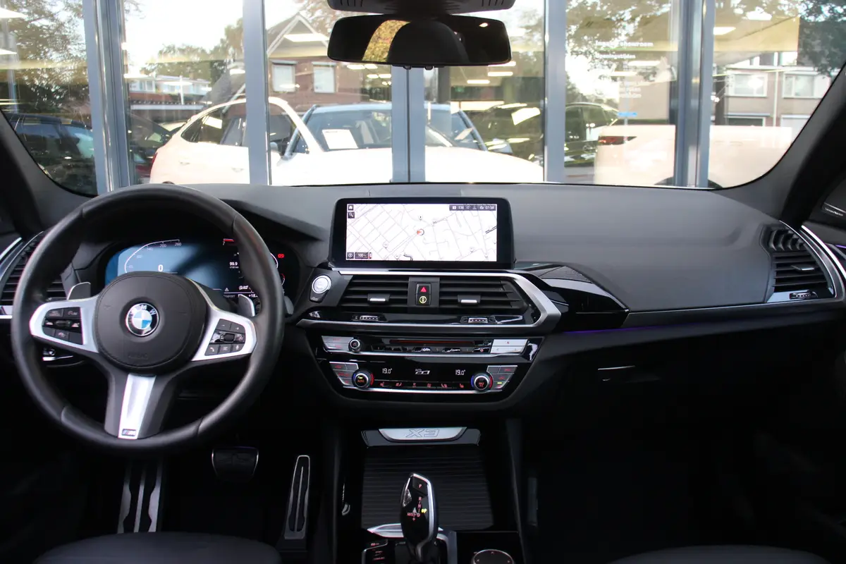 BMW X3 xDrive30i High Executive M Sport: foto 2