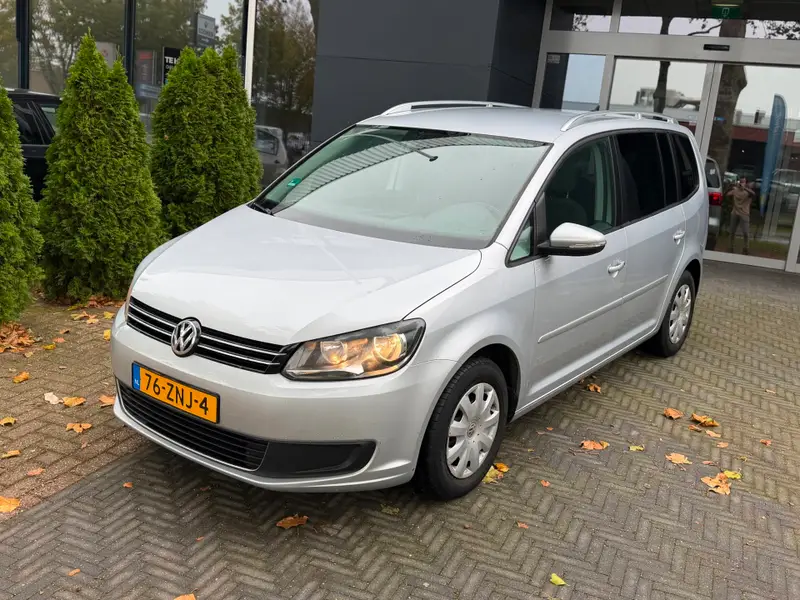 Volkswagen Touran 1.2 TSI Comfortline BlueMotion|Zeer goed onderhouden|Betrouwbare auto 2013 leasen bij DreamLease: foto 1