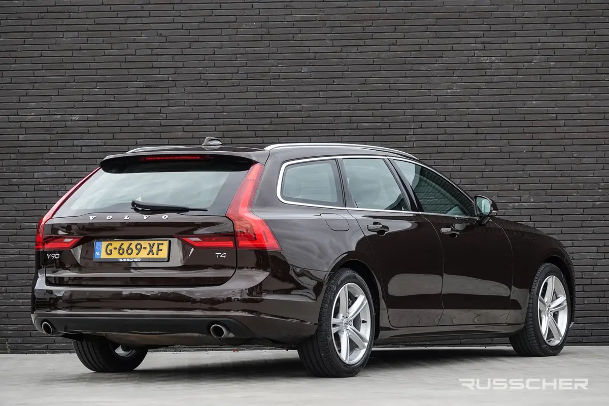 Volvo V90 2.0 T4 190Pk Aut. | Business Sp. | LED | Trekhaak | 18'' | Maple Brown: foto 2
