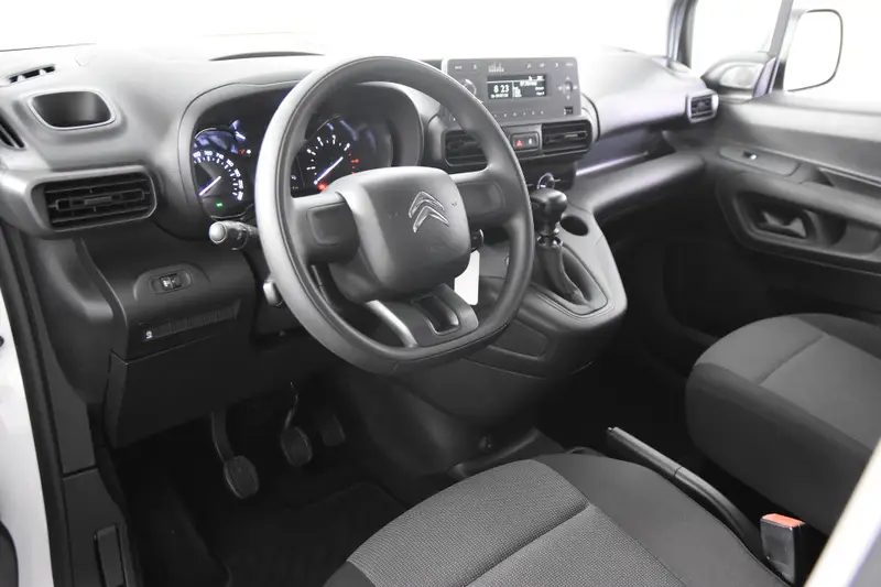Citroën Berlingo 110 S&S L1 *1ste Eigenaar*Excl. BTW*Airco*DAB* 2023 leasen bij DreamLease: foto 2