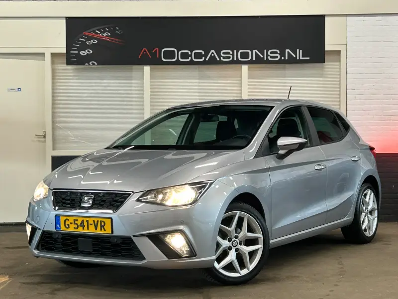 SEAT Ibiza 1.0 TSI Style Business Intense + APPLE CARPLAY + ANDROID AUTO 2020 leasen bij DreamLease: foto 2