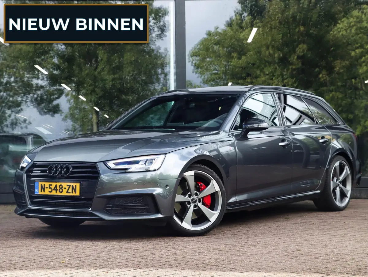 Audi A4 Avant 2.0 TFSI quattro S line Black edition: foto 1