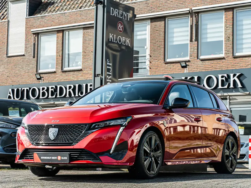 Peugeot 308 1.2 PureTech GT Pack Business 2022 leasen bij DreamLease: foto 1