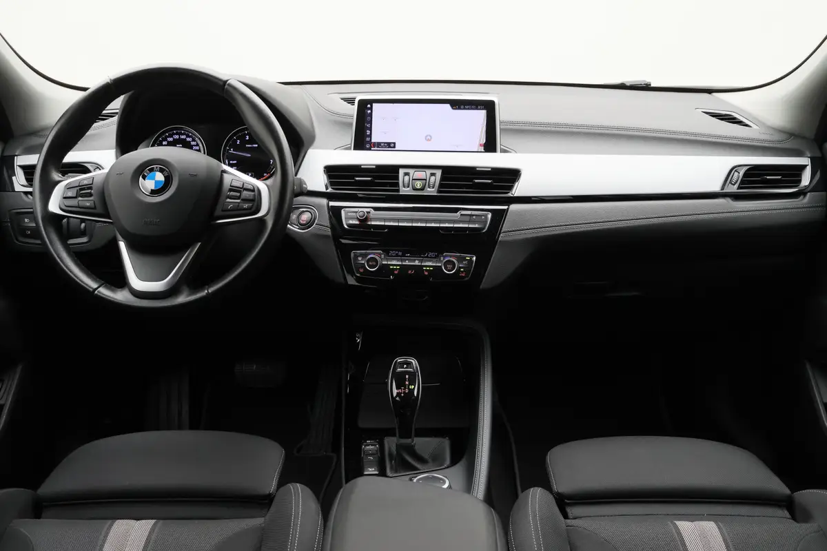 BMW X2 xDrive20i High Executive: foto 2