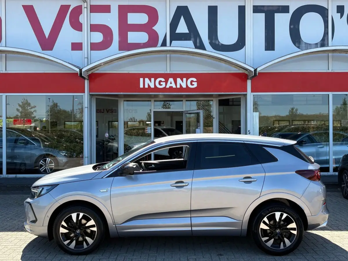 Opel Grandland 1.2 TURBO AUT. NAVI CAMERA AIRCO CARPLAY: foto 2