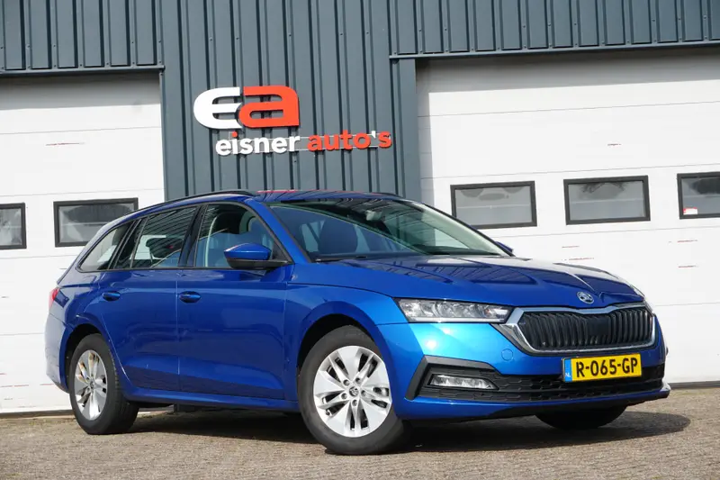 Škoda Octavia Combi 1.0 TSI Ambition 2022 leasen bij DreamLease: foto 2