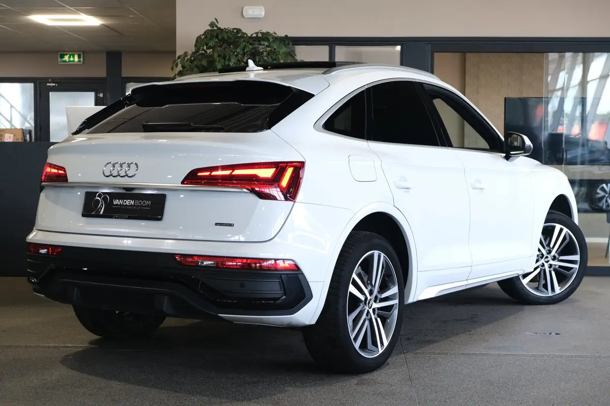 Audi Q5 Sportback 50 TFSIe 299pk PHEV S-line Pano Leder Matrix Camera Trekhaak: foto 2