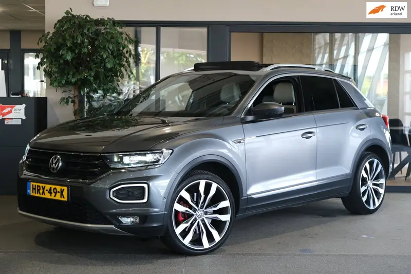 Volkswagen T-Roc 2.0 TSI 4Motion Sport Pano Beats Trekhaak Leder PDC DCC Navi 2018 leasen bij DreamLease: foto 1