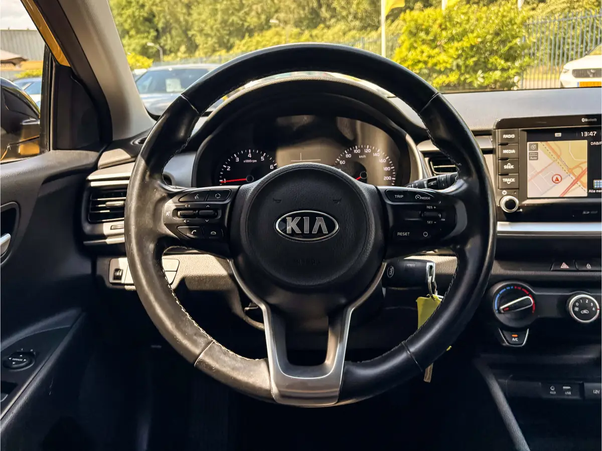 Kia Stonic 1.0 T-GDi DynamicLine: foto 37