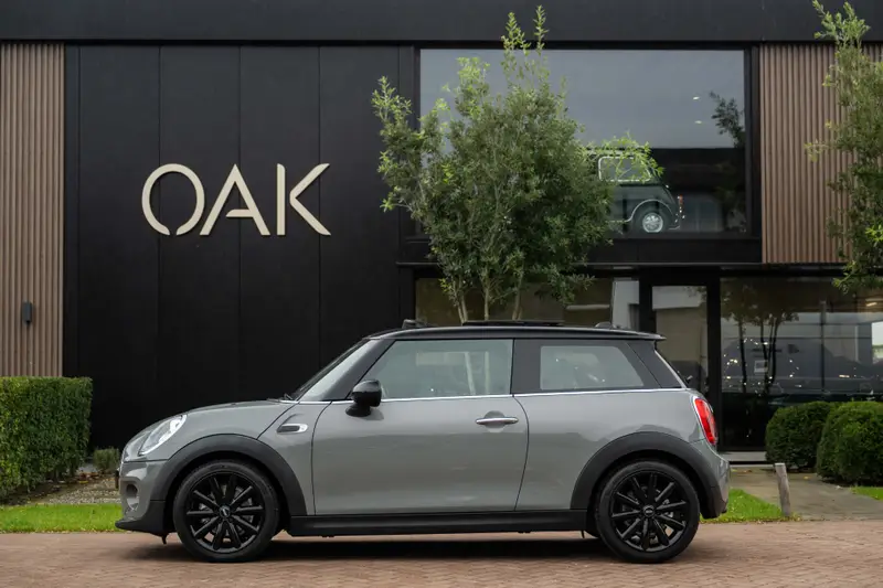 MINI 3-Deurs 1.5 Cooper | Navigatie | Panorama | Half Leder | Clima | Stoelverwarming | 17"LM | Moonwalk Grey 2015 leasen bij DreamLease: foto 1