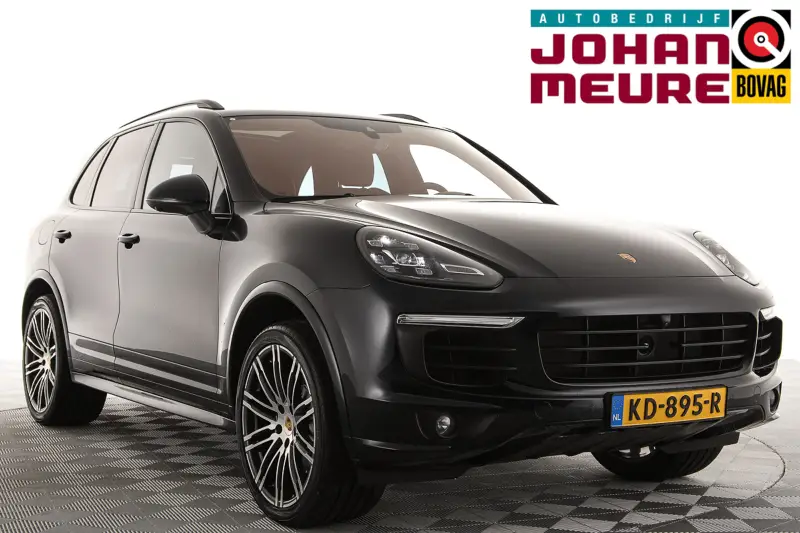 Porsche Cayenne S 4.2 D S 385PK 2016 leasen bij DreamLease: foto 1