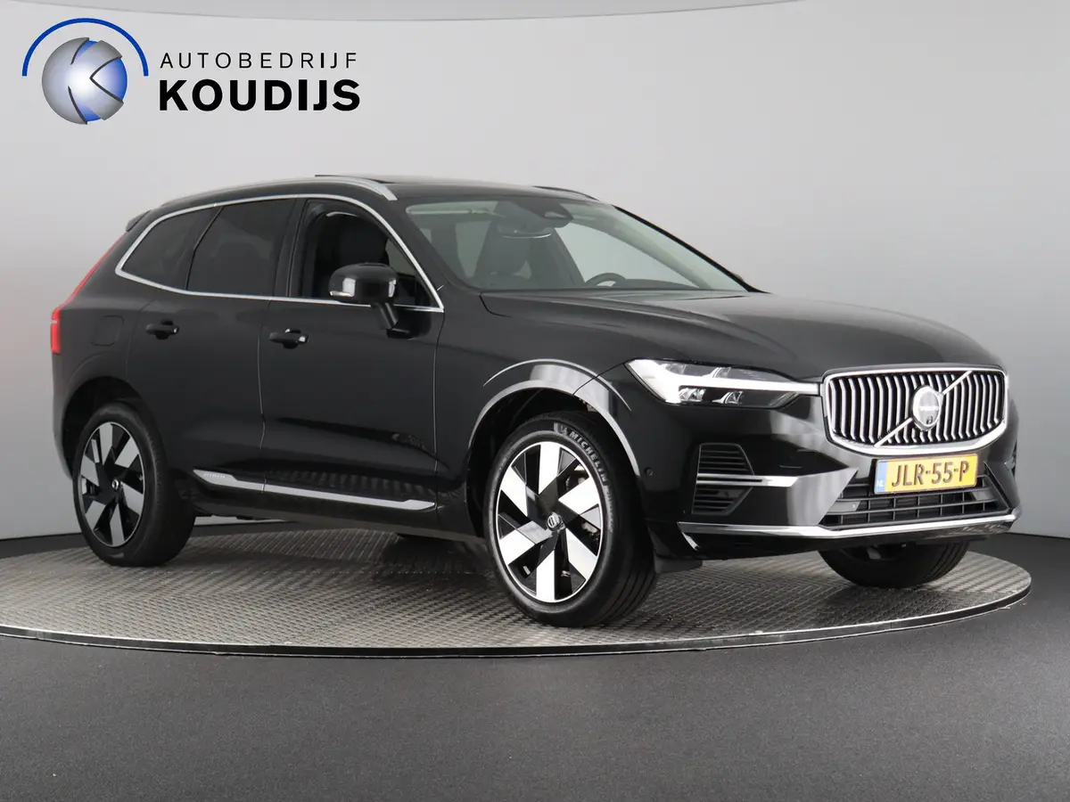 Volvo XC60 2.0 T8 Plug-in hybrid AWD Plus Bright: foto 1
