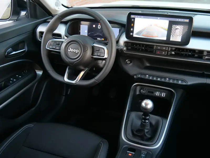 Jeep Avenger 1.2 Altitude 101 Pk 2023 leasen bij DreamLease: foto 2