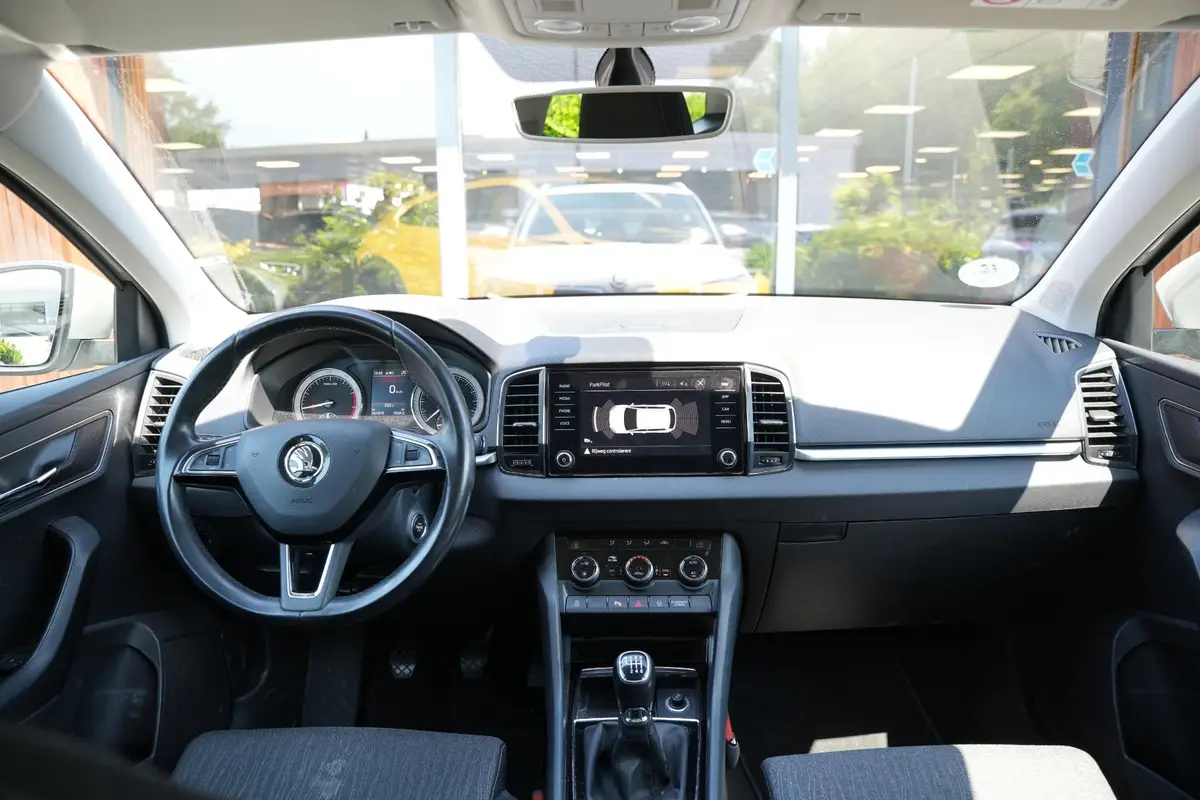 Škoda Karoq 1.0 TSI Business Edition: foto 2