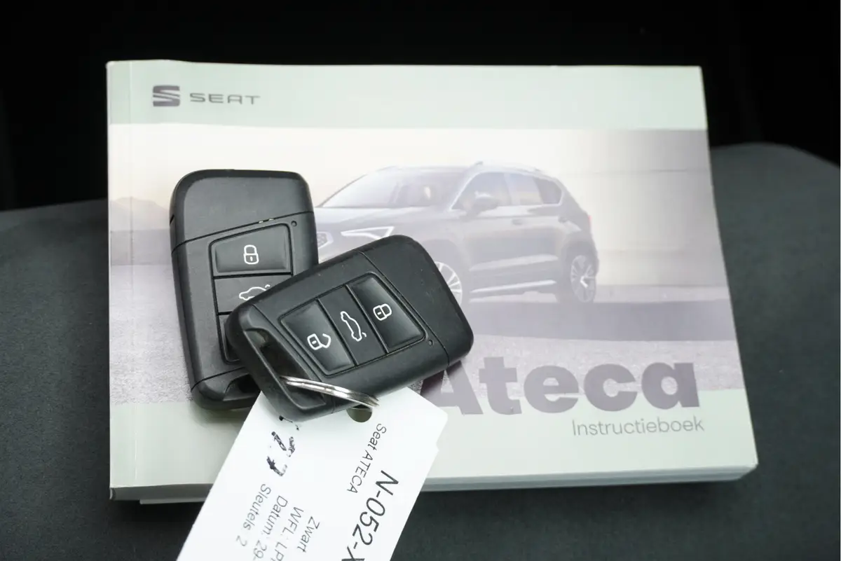 SEAT Ateca 1.0 TSI Style Business Intense BJ2022 Lmv 17" | Led V+A | Pdc | Panoramadak | Achteruitrijcamera | Beats Audio | App-Connect | Navi | Climate control | Cruise control | Sportstoelen | Verwarmd stuur | Verwarmde voorstoelen | Extra getint glas: foto 35