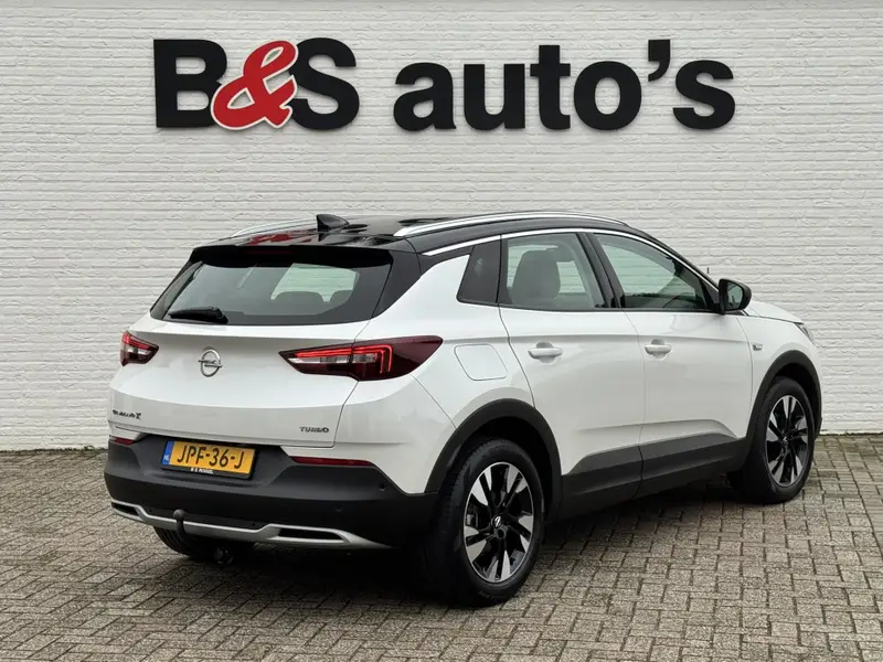 Opel Grandland X 1.2 Turbo Innovation Automaat Cruise control Dodehoek detectie Apple/Android Carplay Climate control 2020 leasen bij DreamLease: foto 2
